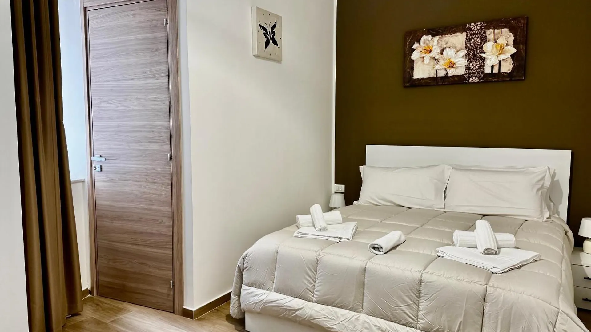 Regina Rooms Palermo