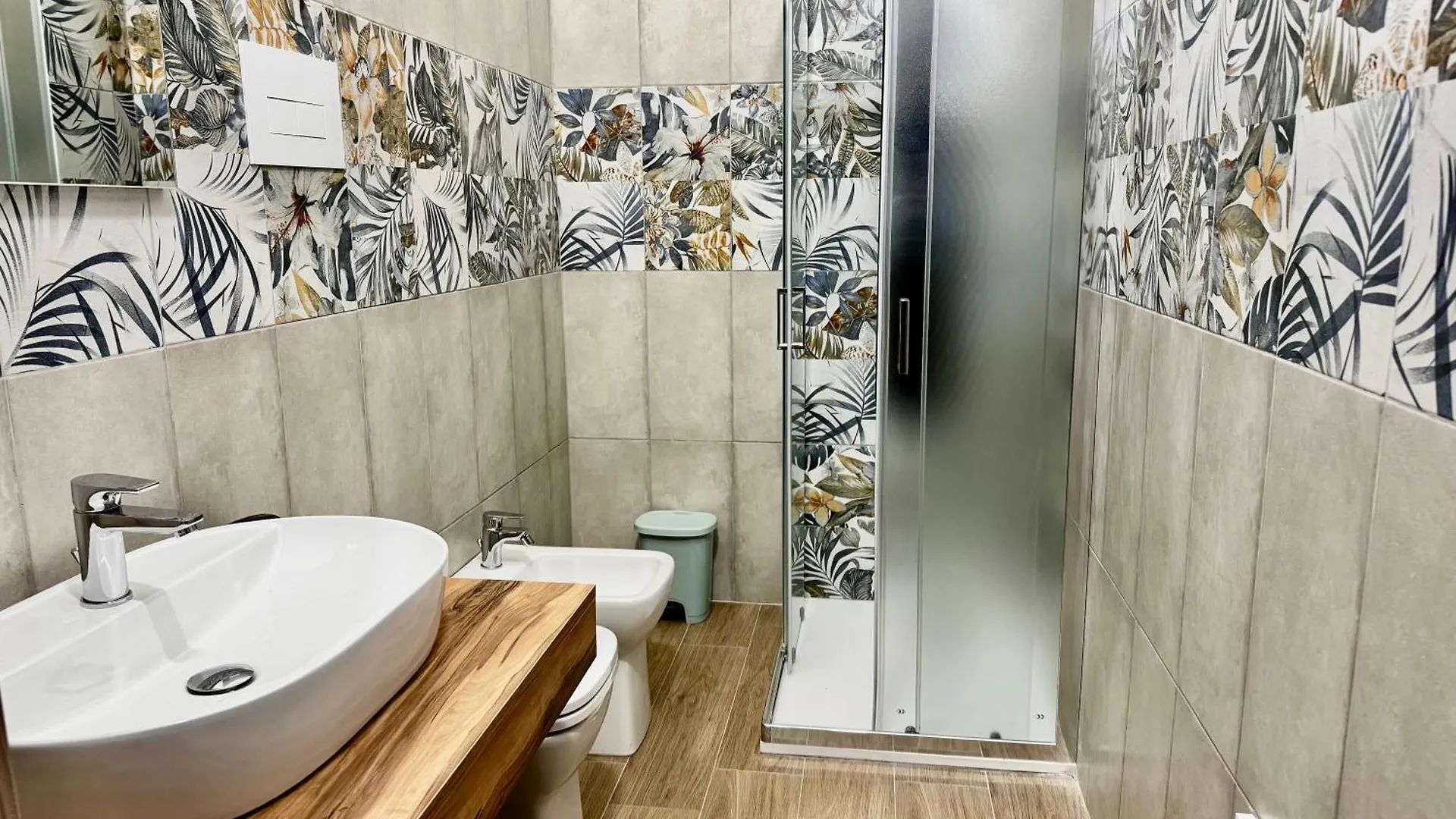 Regina Rooms Palermo Italy