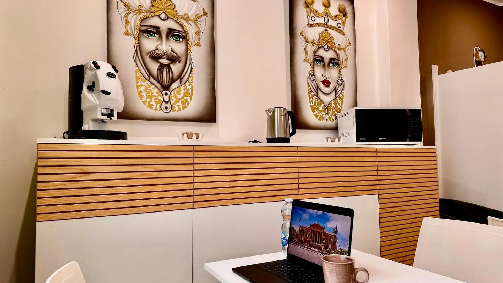 Regina Rooms location